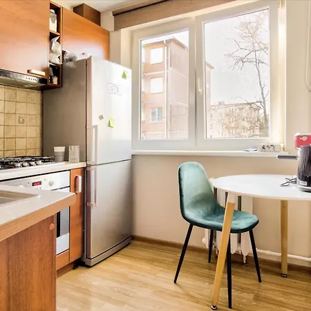 Cozy Flat Near City Center And Airport. Free Parking *